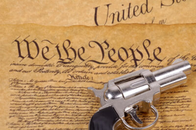 Attentat contre une élue démocrate; La menace du Tea party Attentat contre une élue démocrate; La menace du Tea party