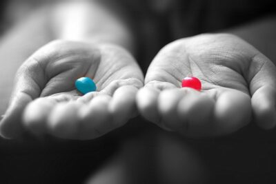Pilule rouge et pilule bleue
