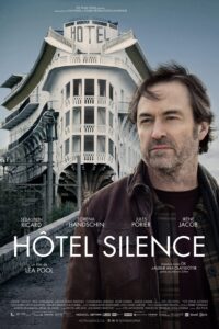 Affiche du film "Hôtel Silence"