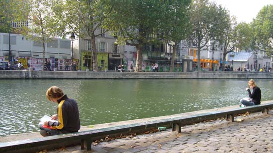 Ambiance aux abords Canal Saint-Martin